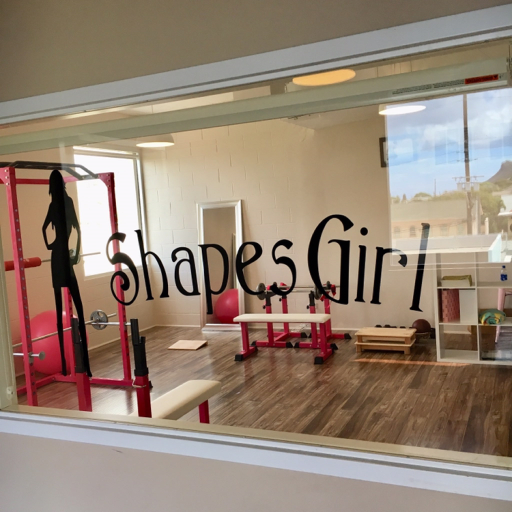 entrance window Personal Training Gym hawaii kaimuki hawaiikai kahala Personal trainer gym for weight loss and Body shape makeover/ ShapesGirl