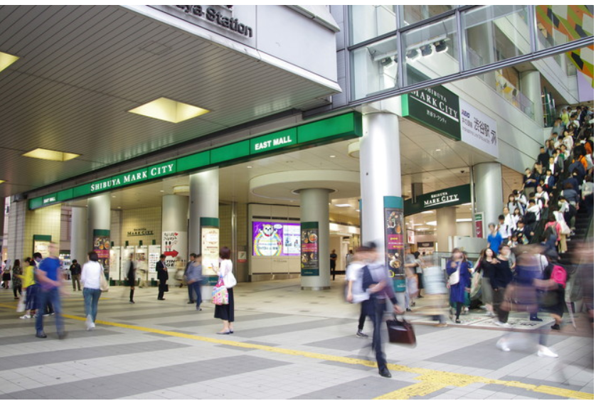 マークシティ入口から渋谷パーソナルトレーニングジム・シェイプスガール渋谷へ